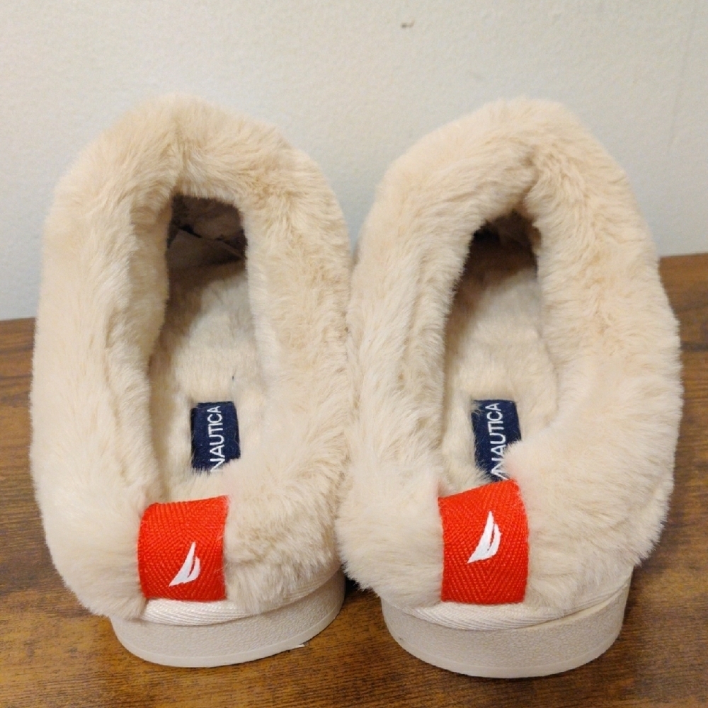 Nautica Beige Plush Slippers - Picture 3 of 15
